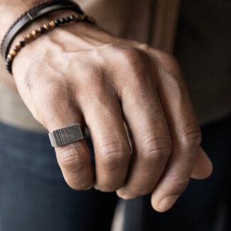 Bague-Acier-inoxydable-Homme-shaman-vintage-ROCHET-HA75 portée