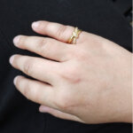 Bague Femme Plaqué Or et Oxydes de zirconium MURAT portée