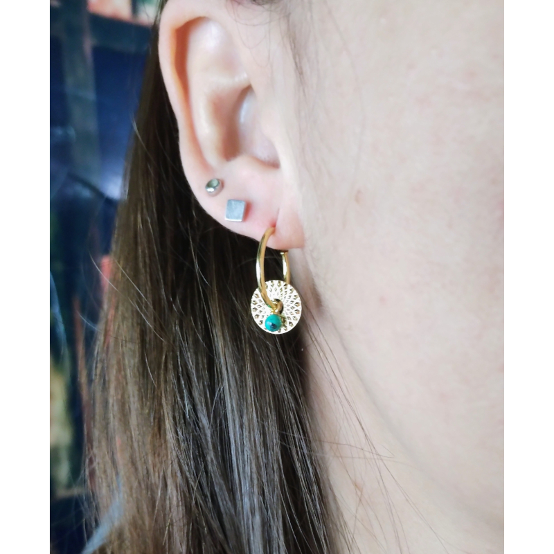 Boucles-d-oreilles-creoles-Femme-plaque-Or-et-Turquoise-murat-105009-portees Boucles d'oreilles créoles Femme Plaqué Or et Turquoise MURAT portées