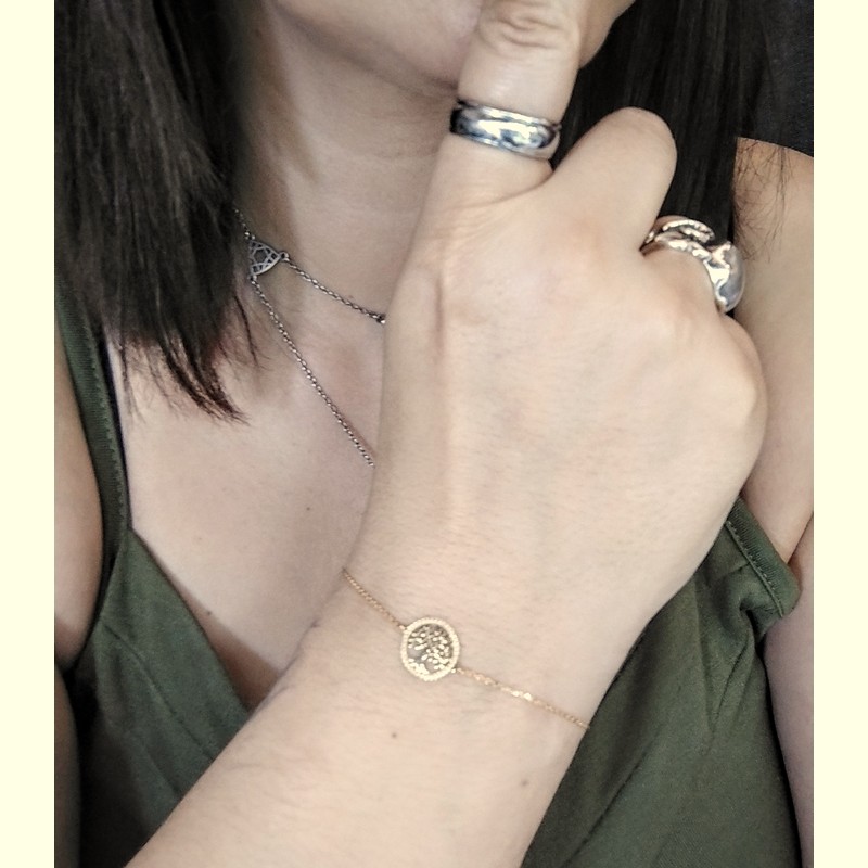Bracelet-Femme-Or-jaune-750-Arbre-de-vie-robbez-masson-4-7111-00-porte Bracelet Femme Arbre de vie Or jaune 750/1000 ROBBEZ MASSON, autre vue