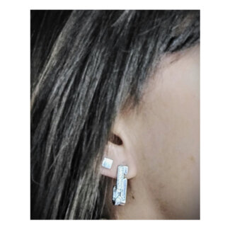 Boucles d'oreilles femme Argent et Oxydes MURAT portées