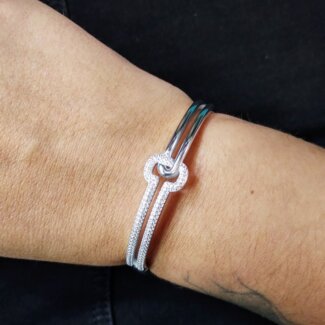Bracelet jonc Femme Argent et Oxydes Guy Laroche porté