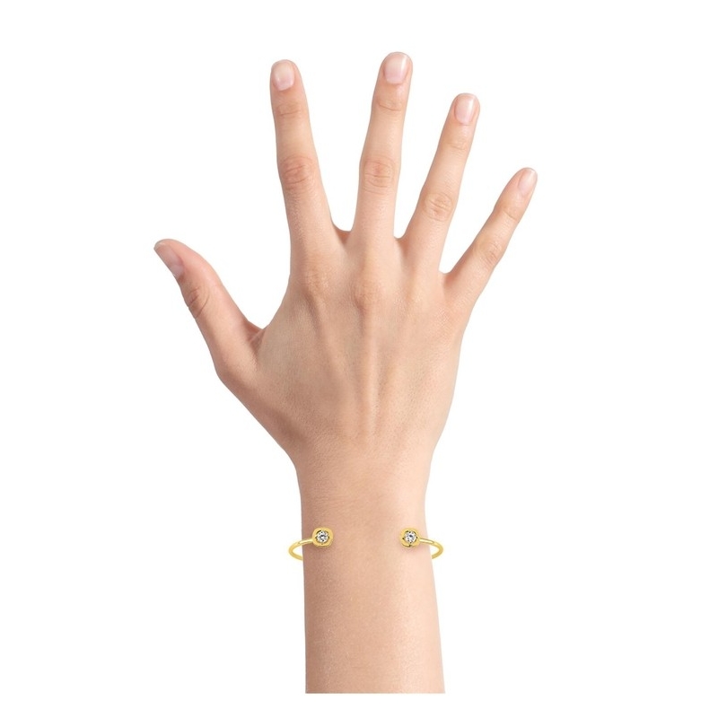 Bracelet Jonc ouvert Femme plaqué Or et oxydes MURAT porté