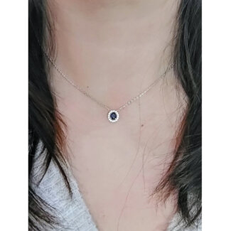 Collier Femme Argent 925/1000 et Oxydes de zirconium bleu et blancs CHRISTIAN BERNARD porté