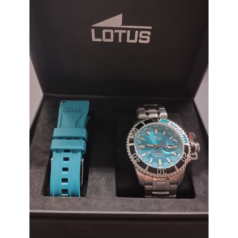montre-etanche-homme-lotus-acier-inoxydable-18938-1-coffret Coffret montre étanche LOTUS Homme Acier inoxydable et bracelet silicone bleu interchangeable 18938/1, coffret