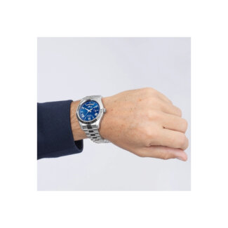 Montre Homme cadran bleu Acier inoxydable LOTUS 18854/2 portée
