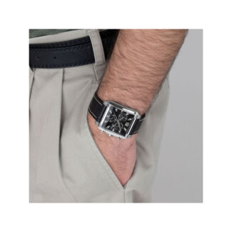 Montre carrée Homme LOTUS cuir noir 18851/4 portée