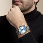Montre Homme Acier inoxydable cadran bleu LOTUS 18854/9 portée