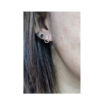 Boucles d’oreilles Femme Or jaune 750/1000 et Diamants ROBBEZ MASSON, portées