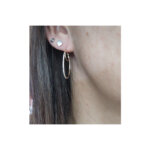 Boucles d’oreilles créoles Femme Or jaune 750/1000 et diamants ROBBEZ MASSON portées