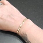 Bracelet Femme Or jaune 750/1000 maille alternée ROBBEZ MASSON, porté