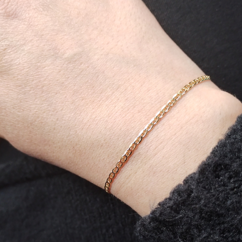 Bracelet Femme maille marine Or jaune 750/1000 ROBBEZ MASSON porté