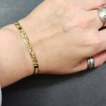 Bracelet Femme Or jaune 750/1000 ROBBEZ MASSON, porté