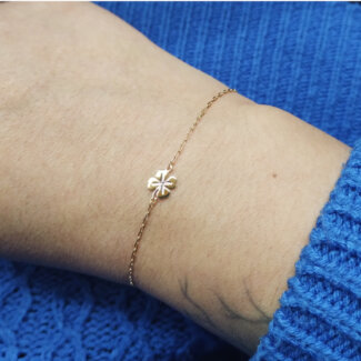 Bracelet Femme Trèfle à 4 feuilles Or jaune 750/1000 ROBBEZ MASSON porté