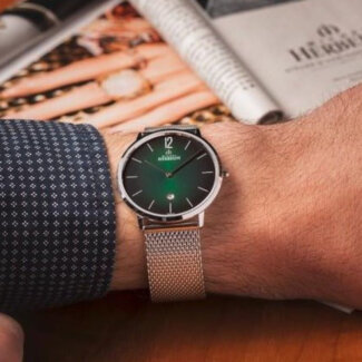 Montre Homme City HERBELIN, Acier inoxydable 19515AP16B portée