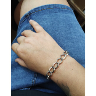 Bracelet chaîne Femme Acier inoxydable ROBBEZ MASSON porté