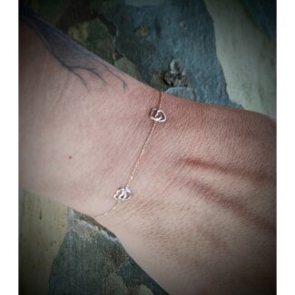 Bracelet Cœur Femme Or jaune et blanc 750/1000 ROBBEZ MASSON, porté