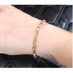 Bracelet Femme Or jaune 750/1000 ROBBEZ MASSON porté
