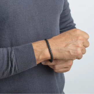 Bracelet Homme Cuir noir et Acier inoxydable LOTUS LS1119-2/1 porté