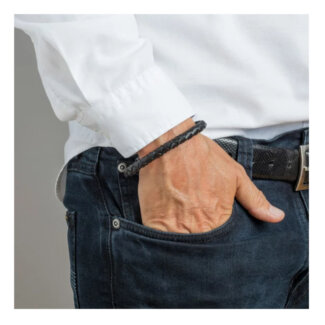 Bracelet Homme Cuir noir et Acier inoxydable LOTUS LS2096-2/2 porté