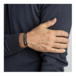 Bracelet Homme Silicone noir et Acier inoxydable LOTUS LS1522-2/2 porté