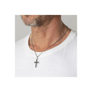 Collier Croix Homme Acier inoxydable LOTUS LS1983-1/1 porté