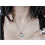Collier double Cœur Femme Acier inoxydable et strass de couleurs LOTUS LS1943-1/2 porté