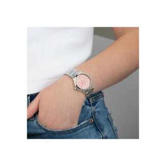 Montre » Boyfriend » Femme Acier inoxydable, cadran rose FESTINA F16716/3 portée