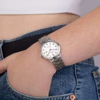 Montre Femme Titane FESTINA F20436/1 portée