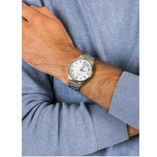 Montre classique Homme Acier inoxydable FESTINA F20425/1 portée