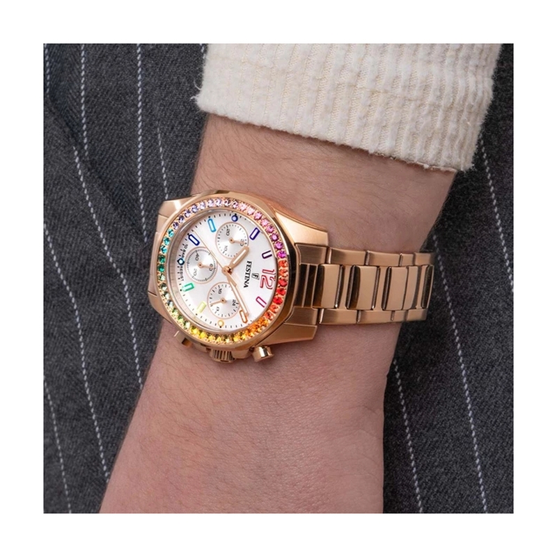 Montre Femme Rainbow Acier inoxydable rose FESTINA F20639/2 portée