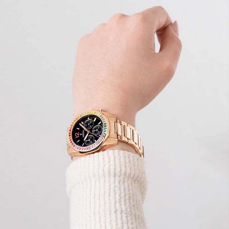 Montre Femme Rainbow Acier inoxydable rose FESTINA F20639/3 portée