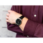 Montre Classique Homme, Acier inoxydable et Cuir noir FESTINA F16745/5 portée