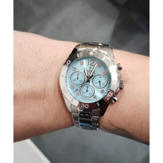 Montre » Boyfriend » Femme Acier inoxydable et cadran bleu FESTINA F20603/4 portée