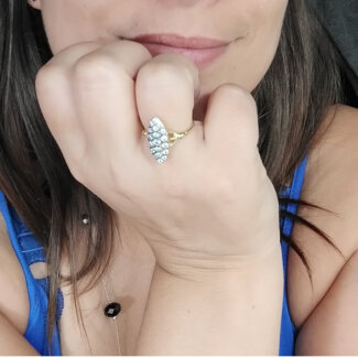 Bague Femme Marquise Plaqué Or et oxydes de zirconium ROBBEZ MASSON, portée
